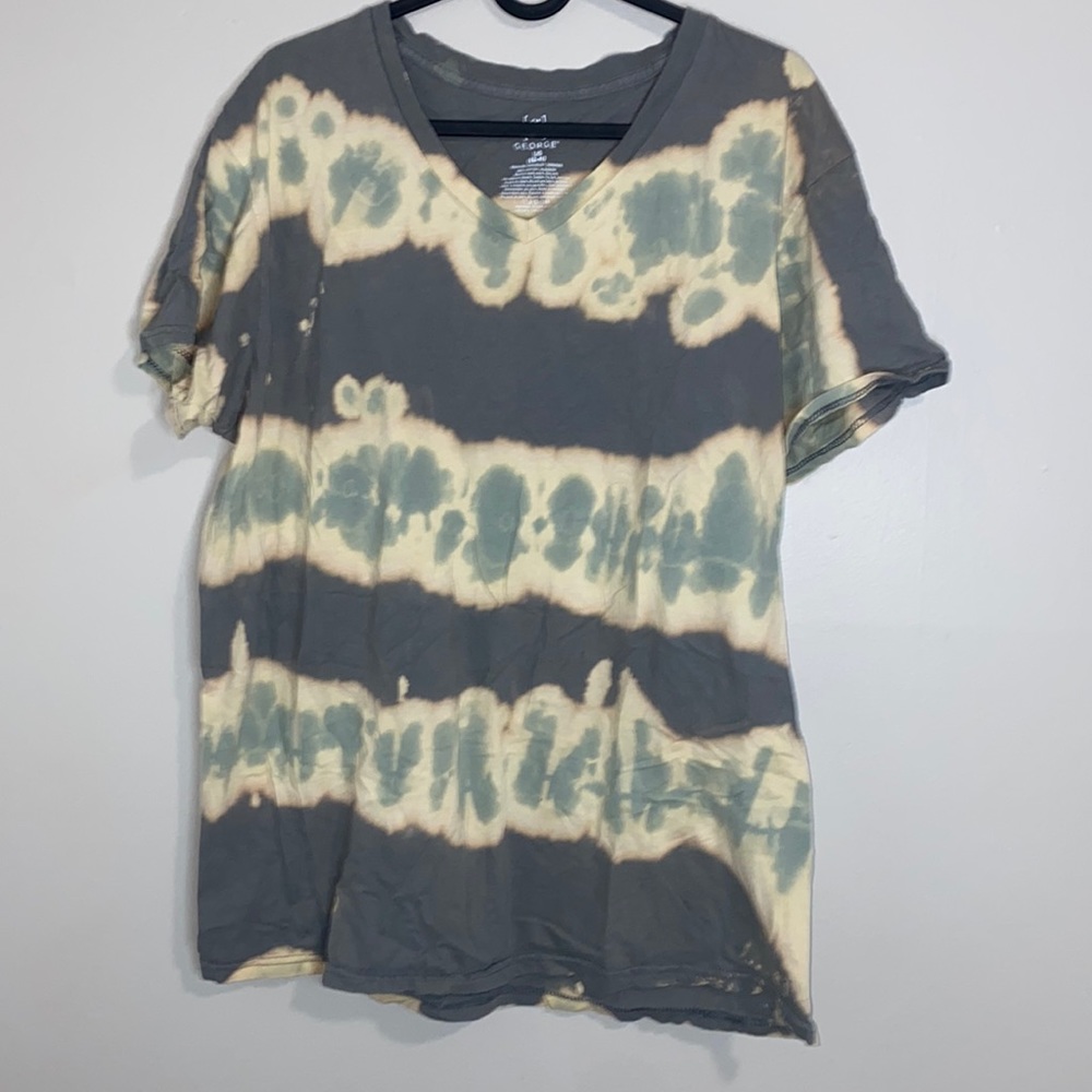 🪿Tie-dye short sleeved shirt! - Picture 2 of 7